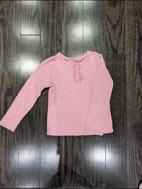 ✨ Free With Purchase✨ OshKosh Pink Long Sleeve Top – Size 3T